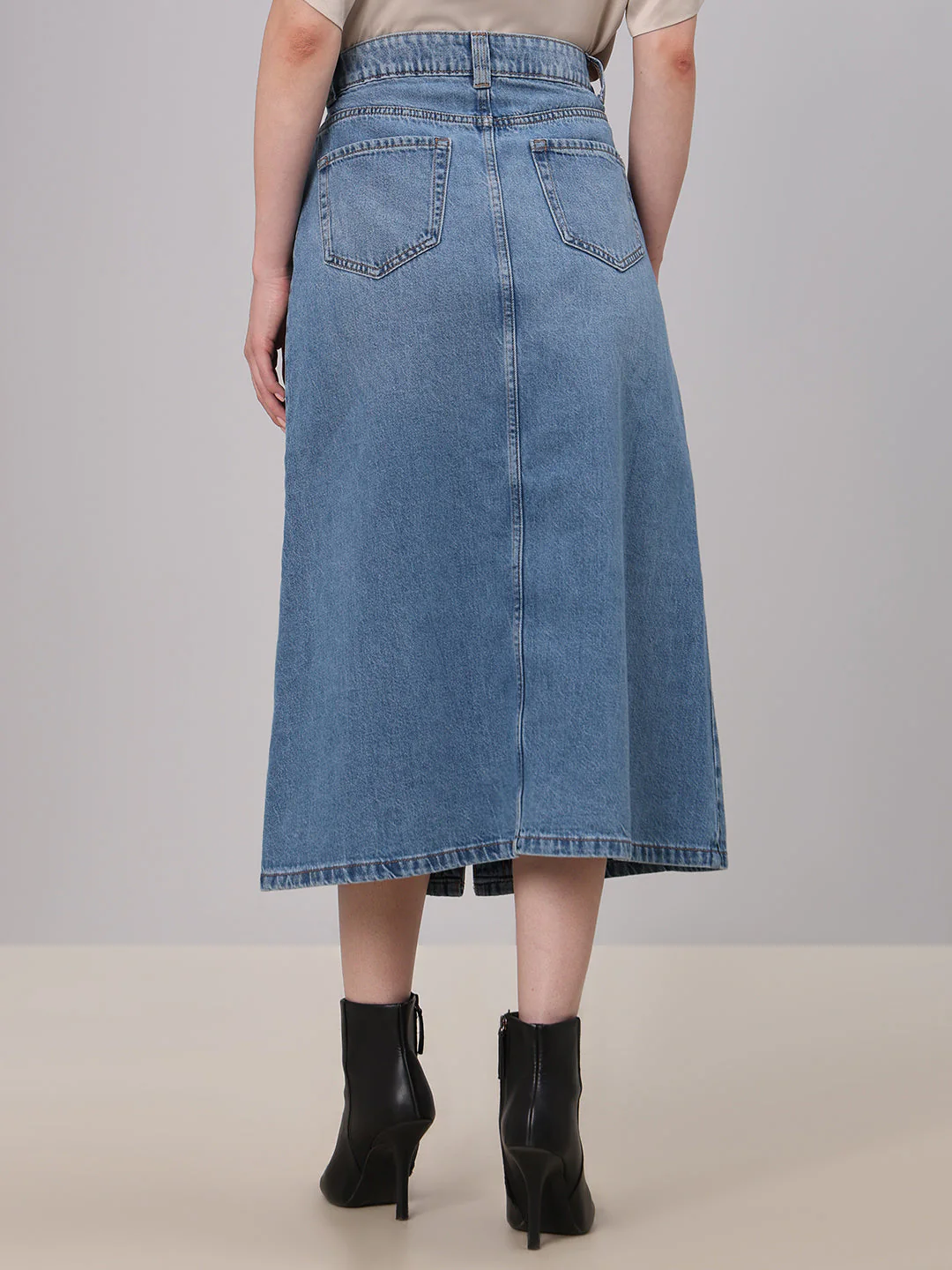 Blue Button-Front Denim Skirt - Image 4