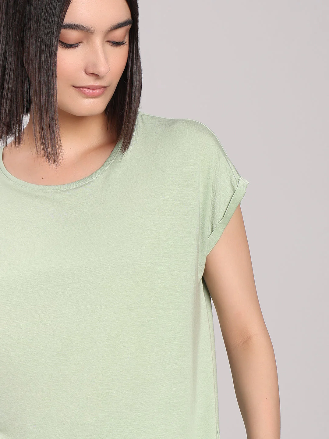 Light Green Sleeveless Top - Image 6