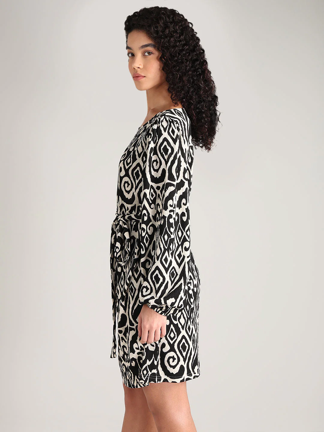 Black & White Printed Long-Sleeve Dress - Image 3