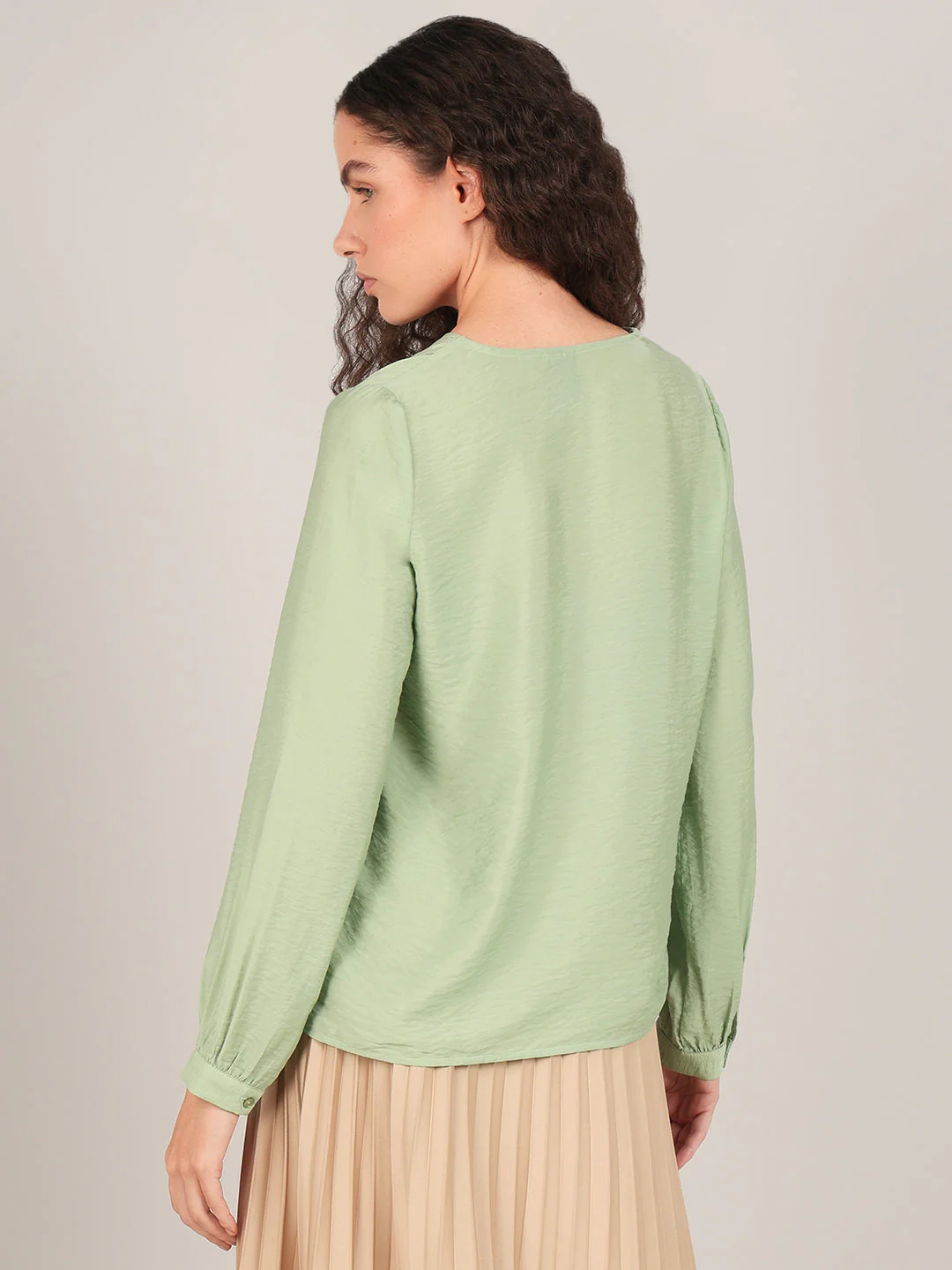 Light Green V-Neck Top - Image 4
