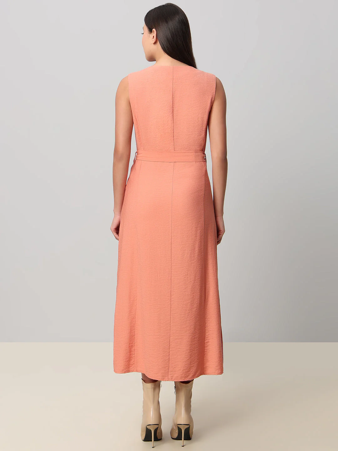 V-Neck Sleeveless Dress - Image 4