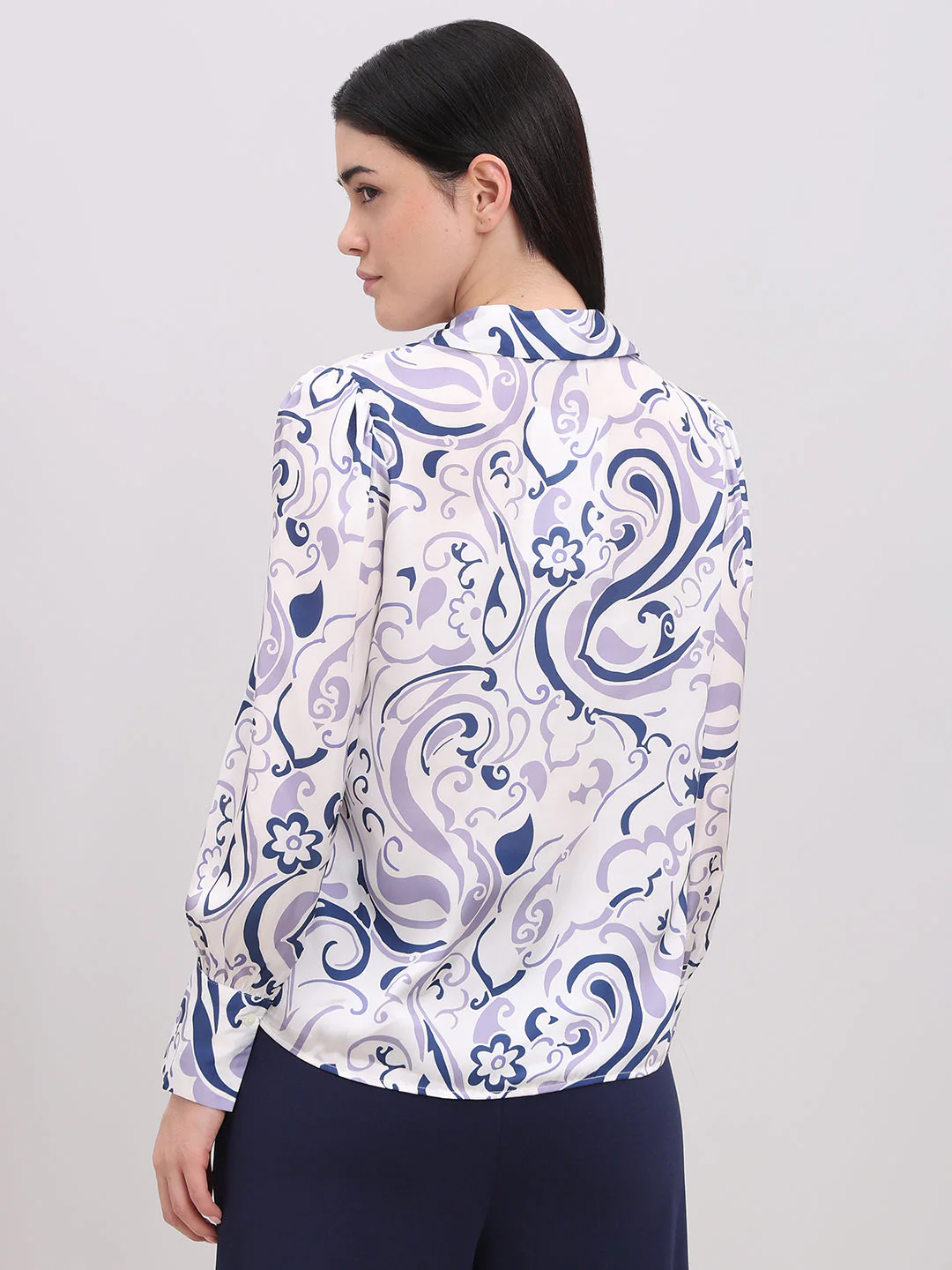 White & Blue Paisley Print Shirt - Image 4