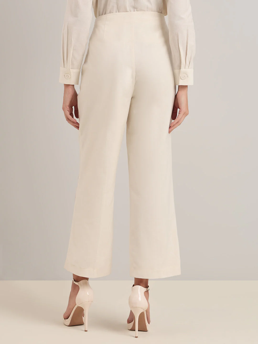 High Rise Floral Straight Fit Pants - Image 4