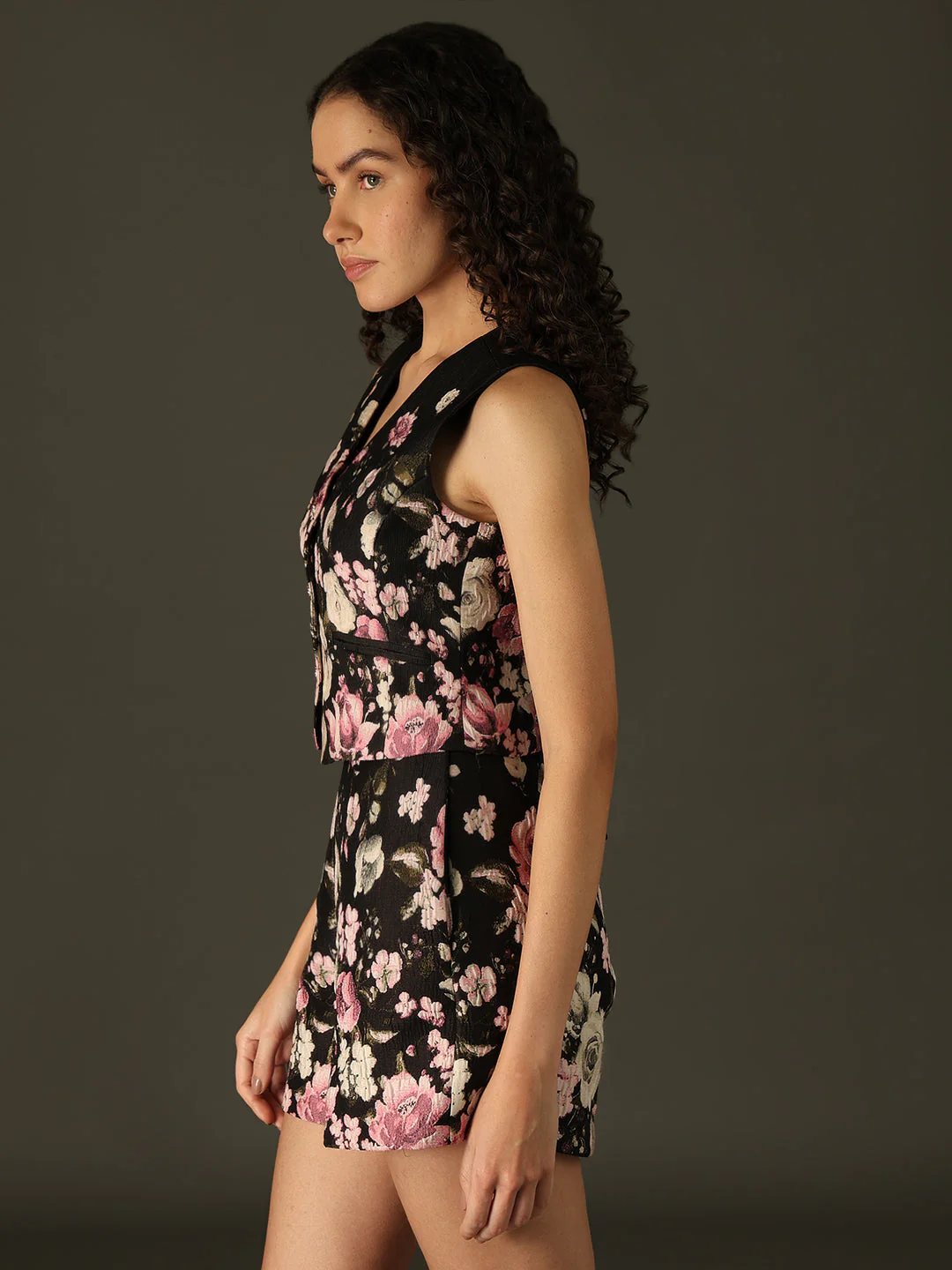 MARQUEE Black Floral Waistcoat - Image 3
