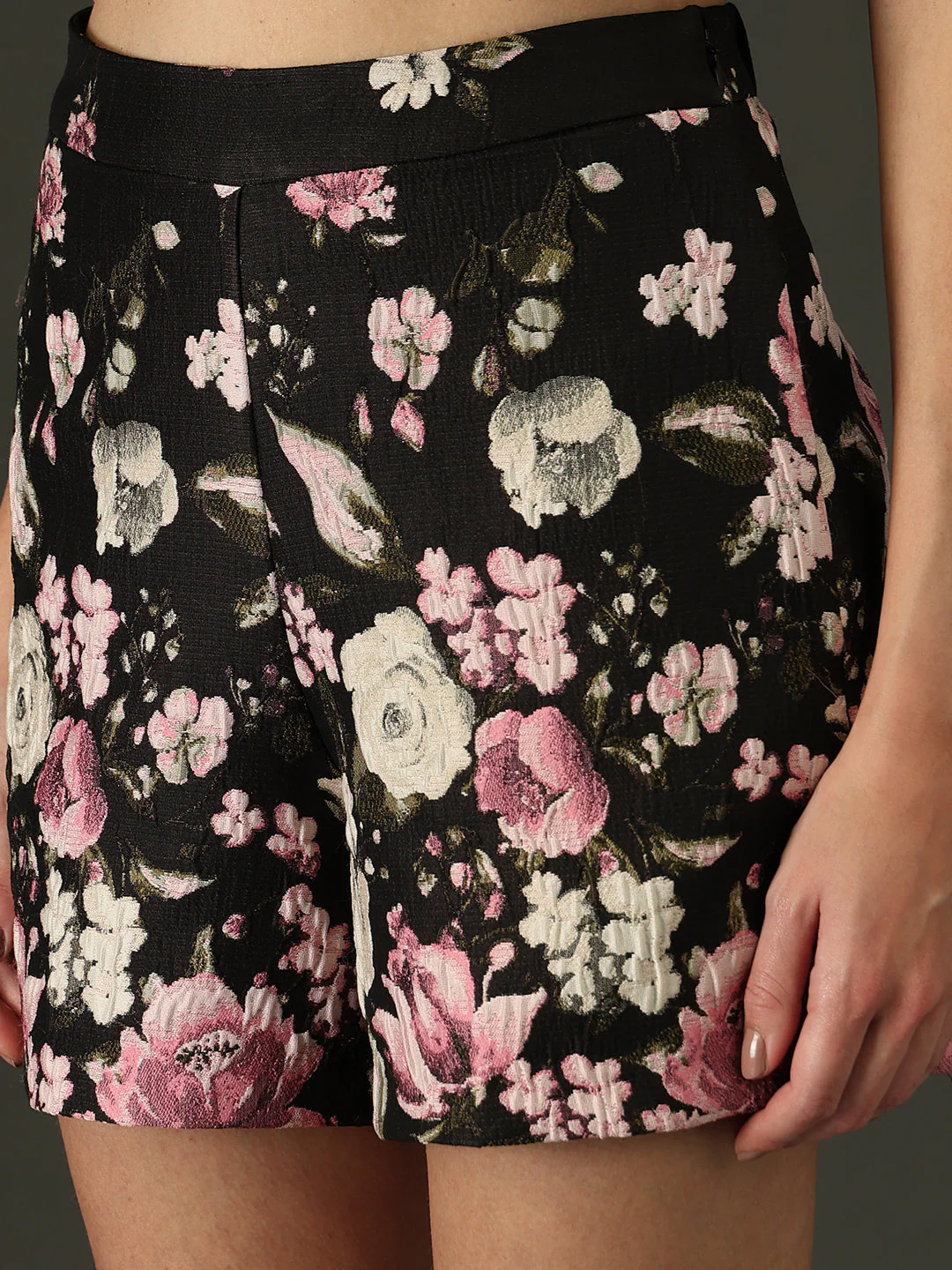 MARQUEE Black Floral Shorts - Image 8
