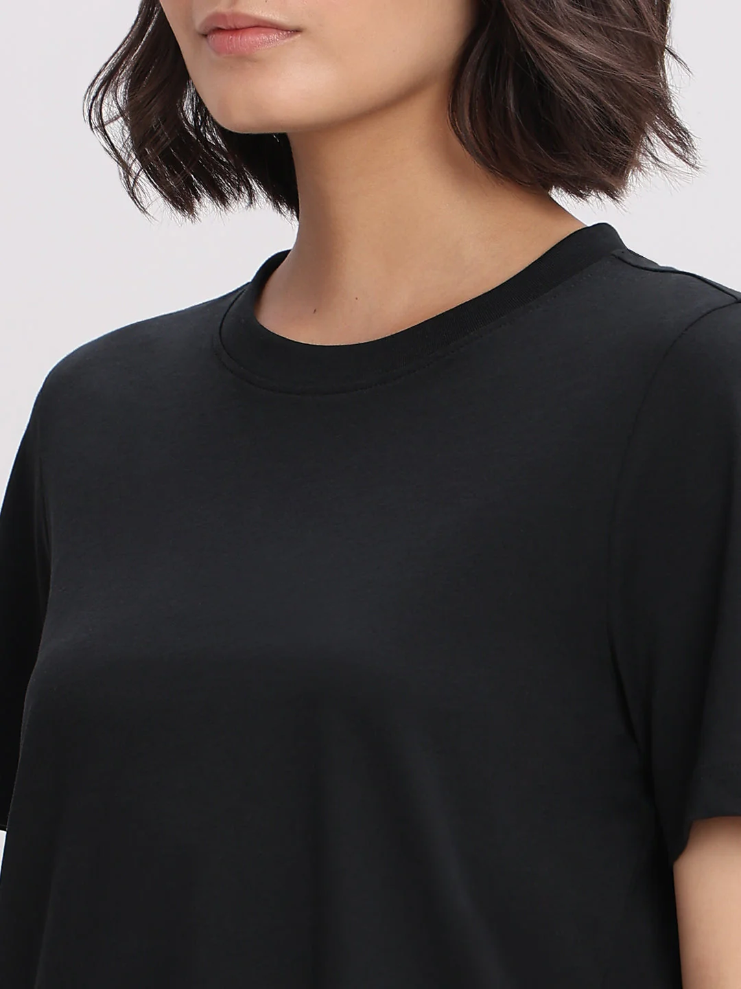 Organic Cotton T-shirt - Black - Image 8