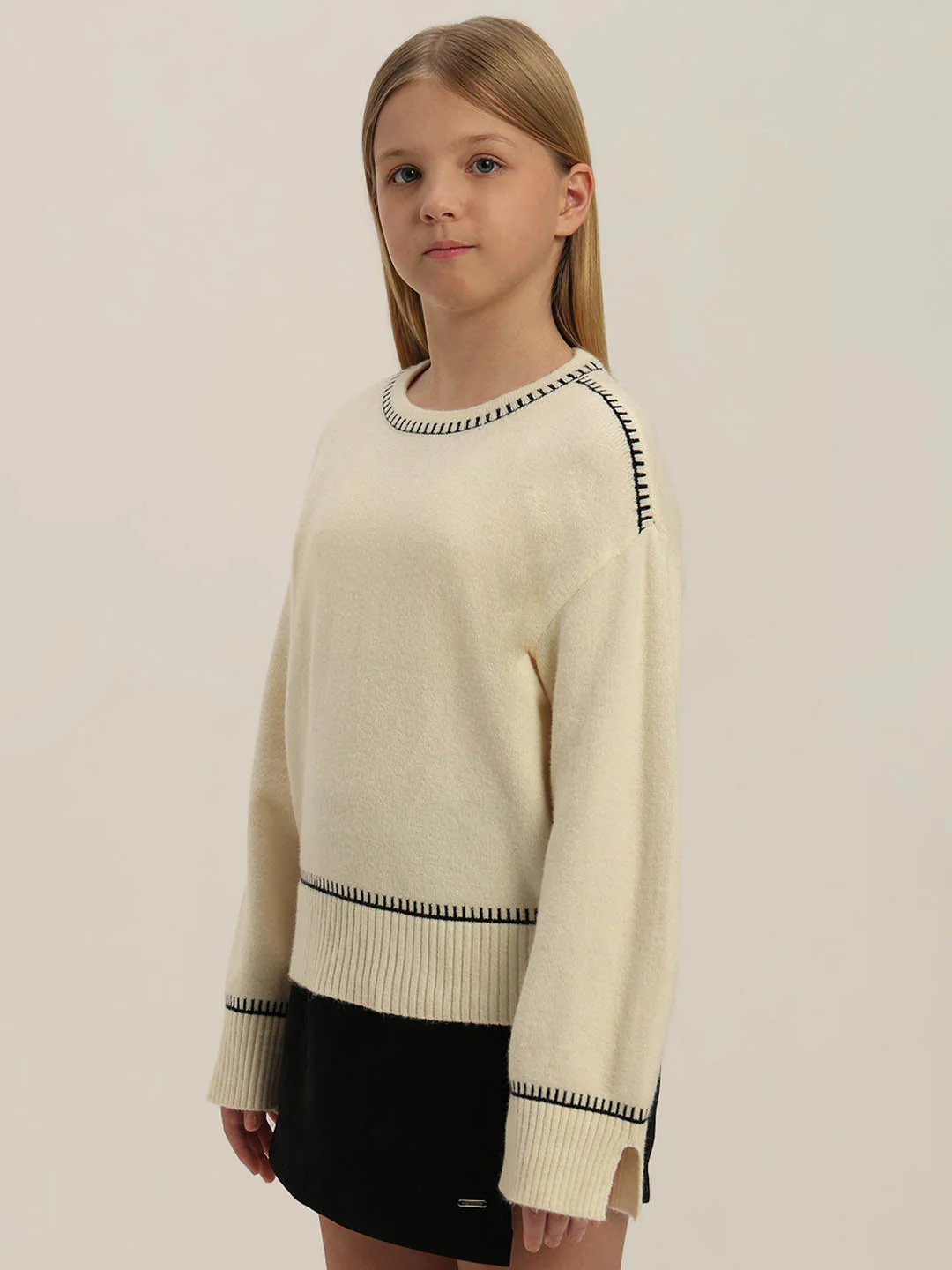 GIRLS Beige Knit Top - Image 3