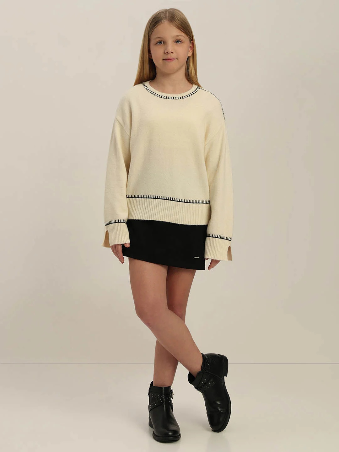 GIRLS Beige Knit Top - Image 5