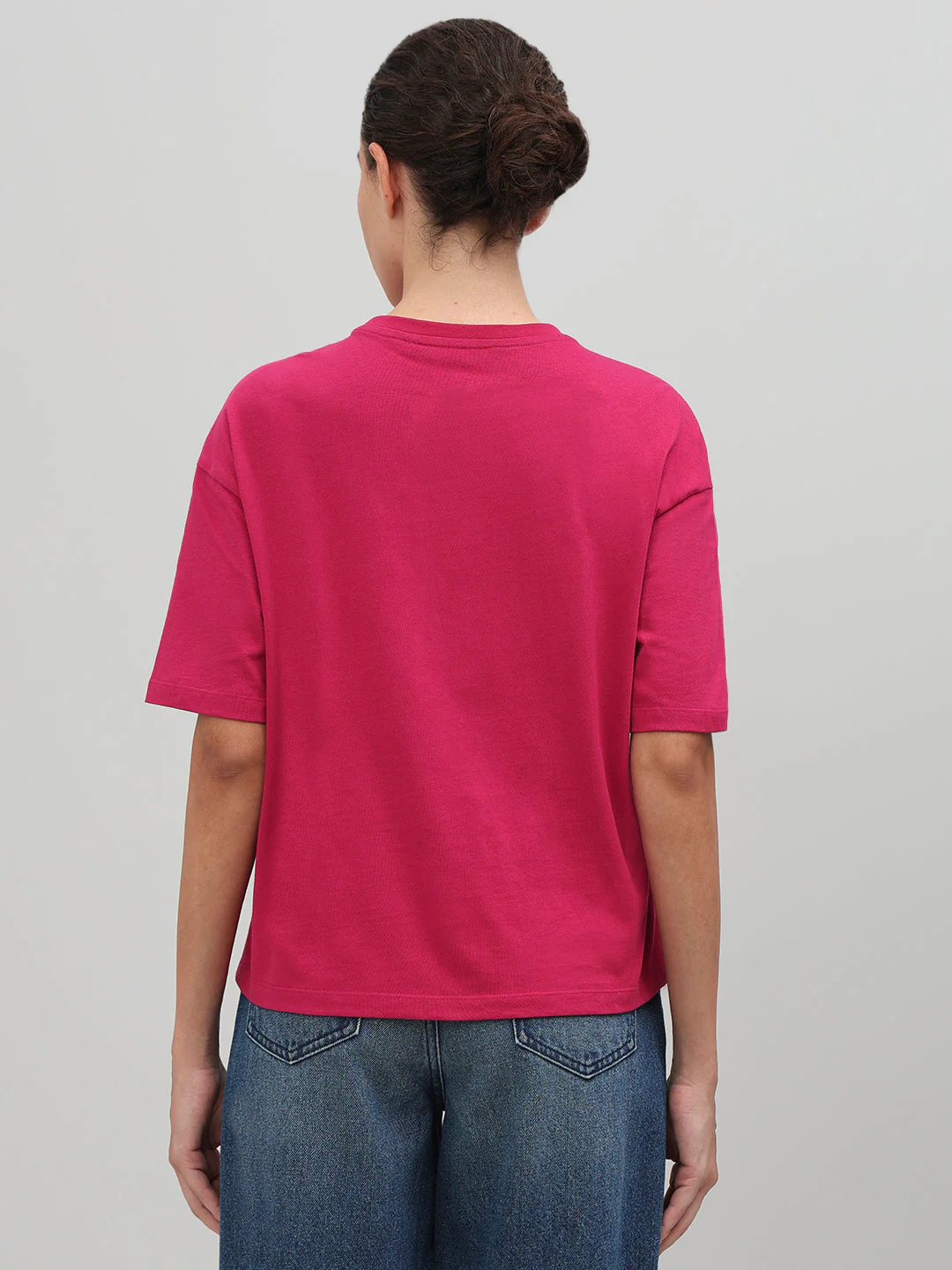 Pink Abstract Figure Art Print T-shirt - Image 4