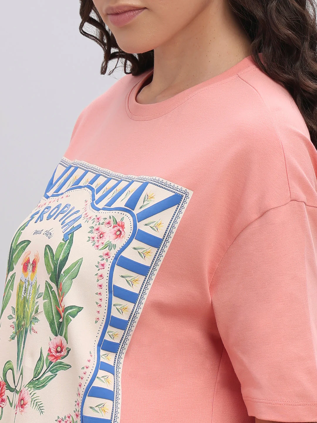 Pink Tropical Artwork Print T-shirt - Image 8
