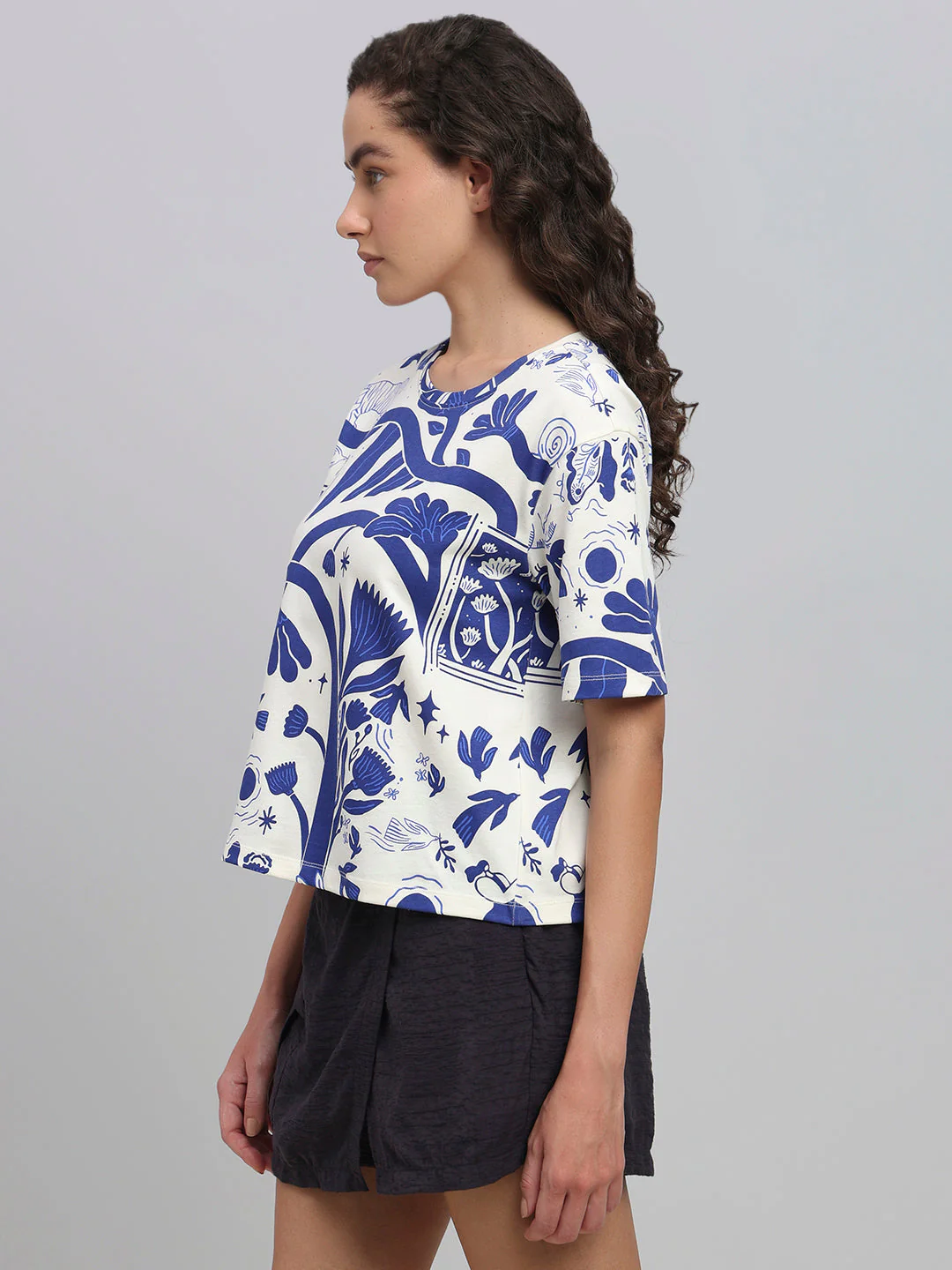 Botanical Print Cotton T-shirt - Image 3