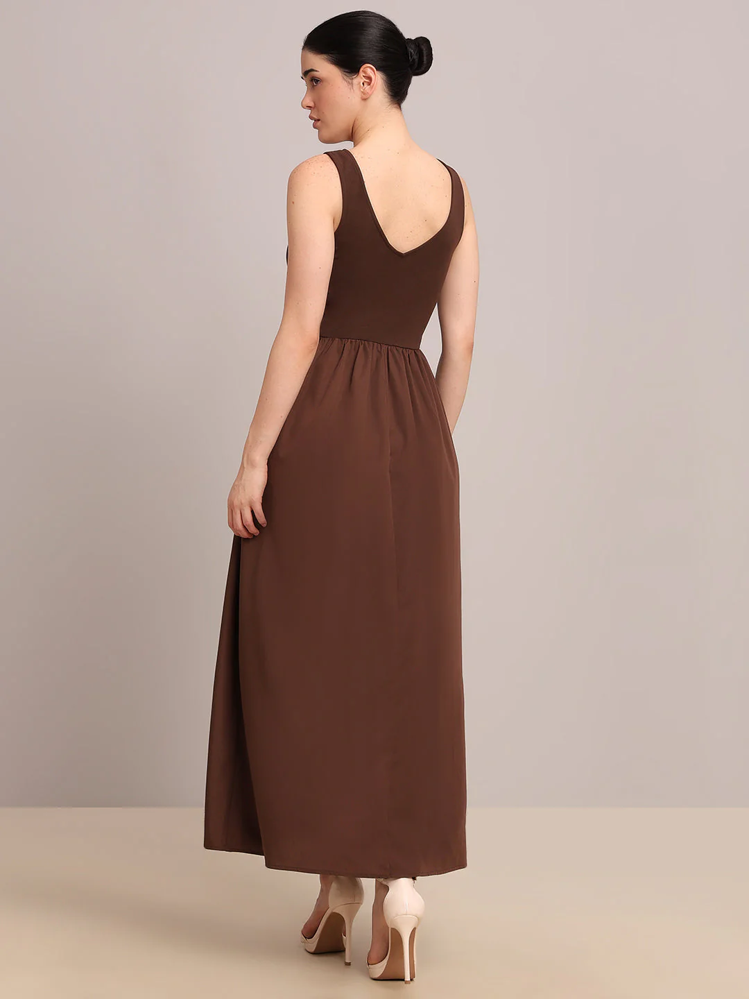 Brown Sleeveless Long Dress - Image 4
