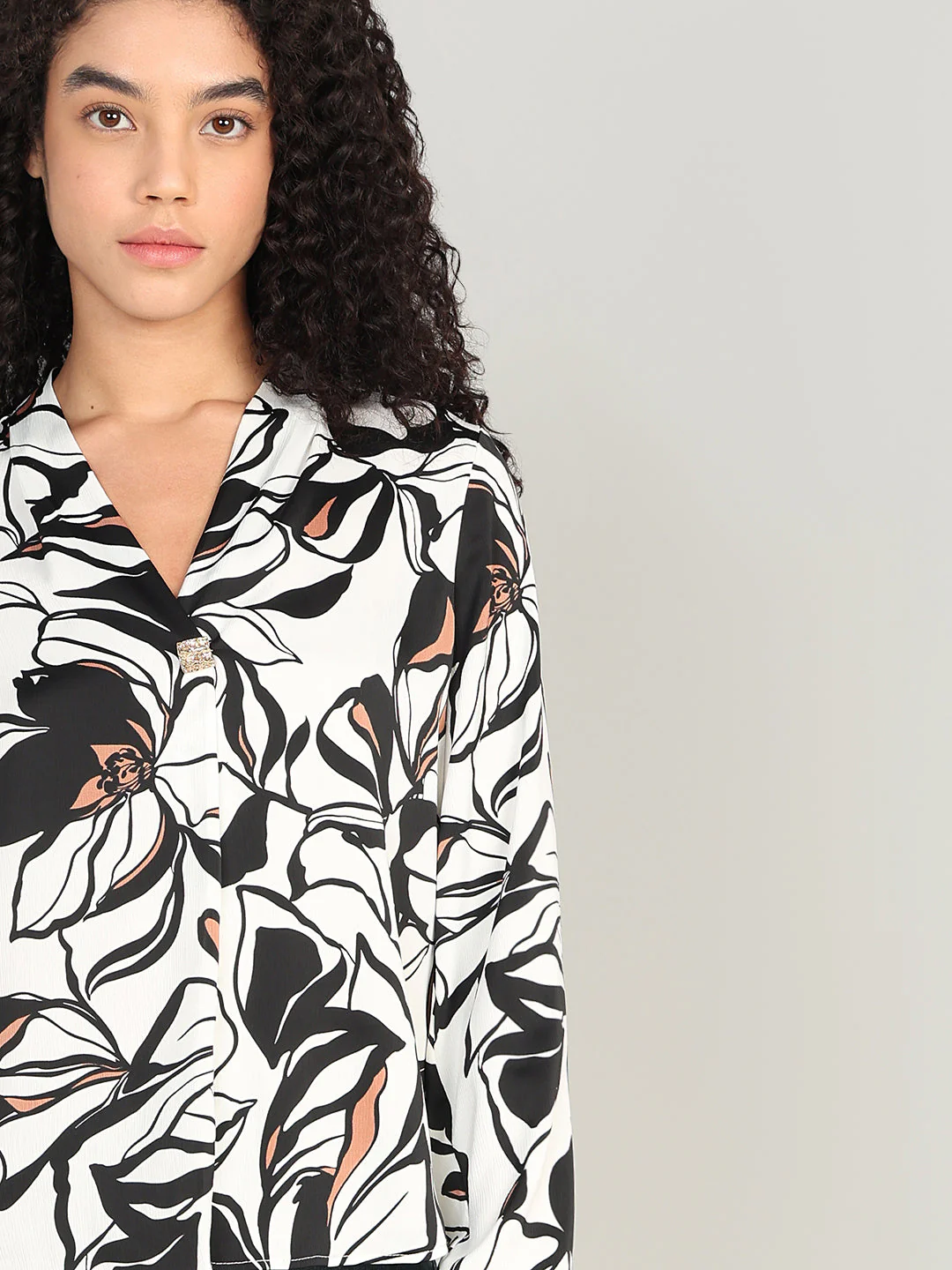 Abstract Print Top - Image 6