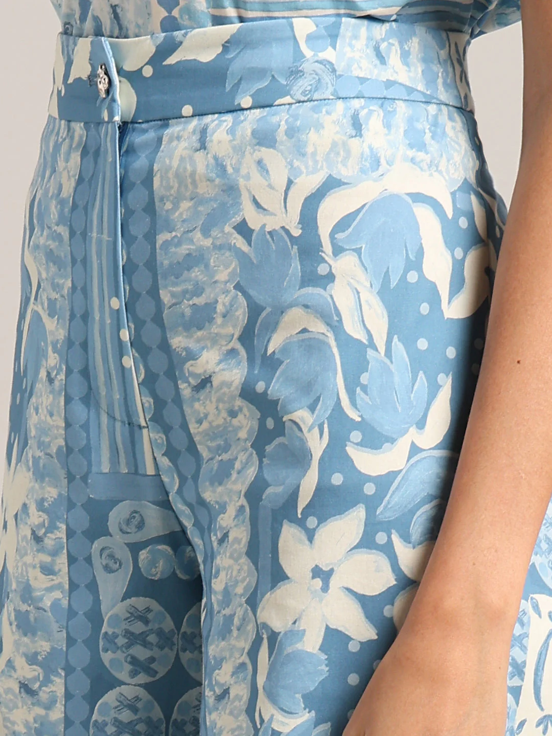 Light Blue High Rise Printed Pants - Image 8