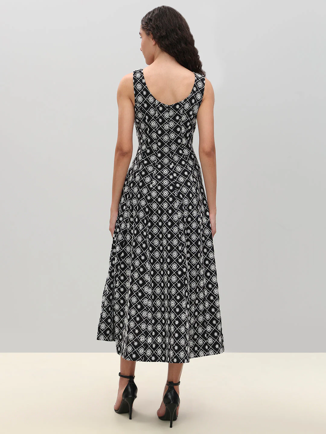 Black Printed Midi Dress - Image 4