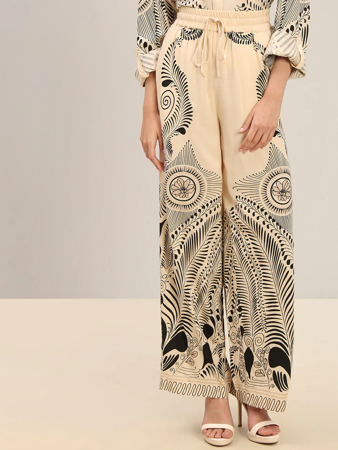 Beige Printed Wide Leg Pants - Image 6