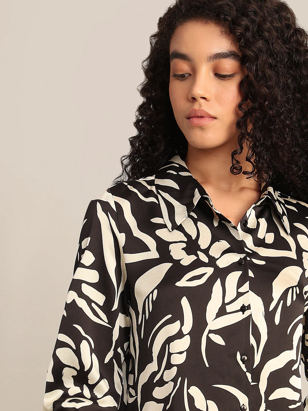 Black Printed Full Sleeves Shirt - Image 6