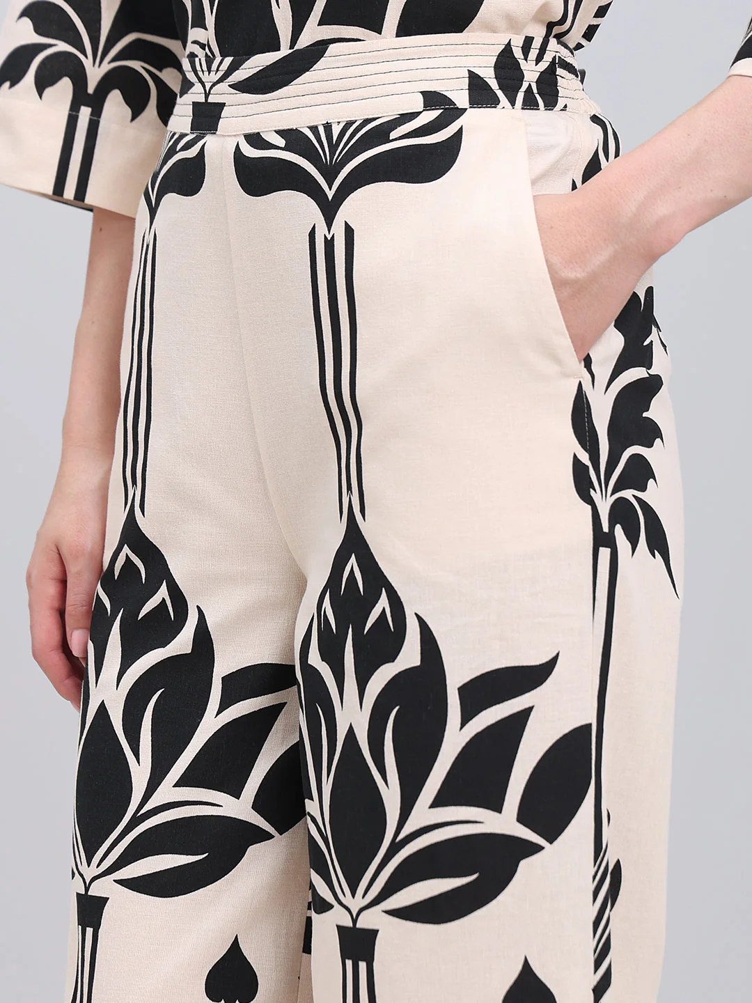 Ecru Printed High Rise Pants - Image 8