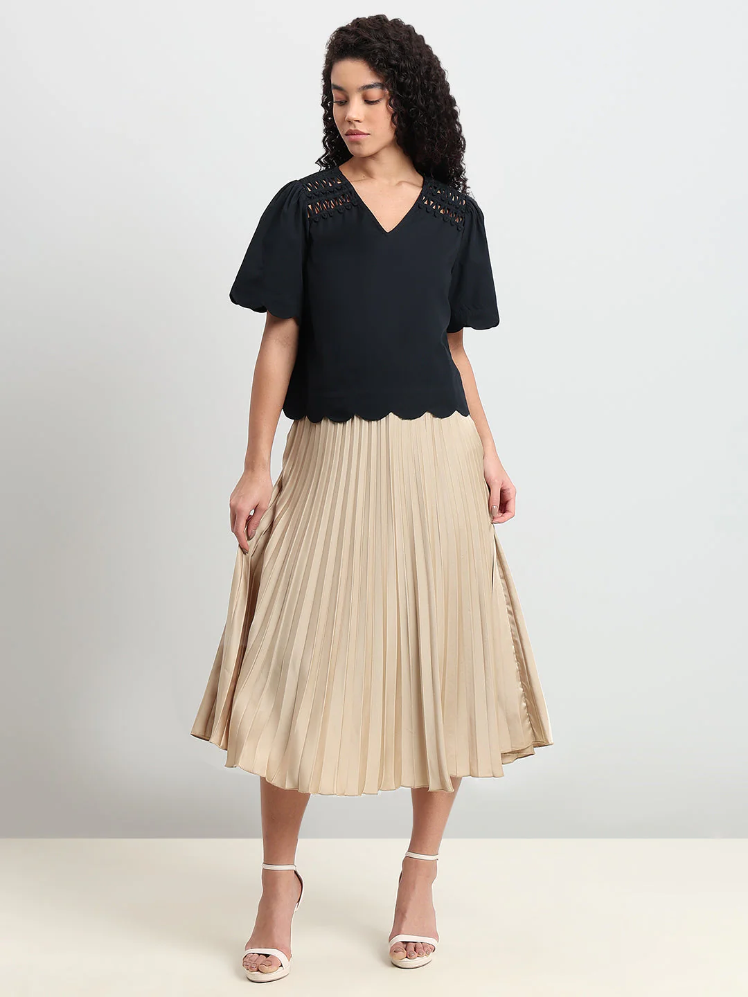 Black V-Neck Cotton Top - Image 5