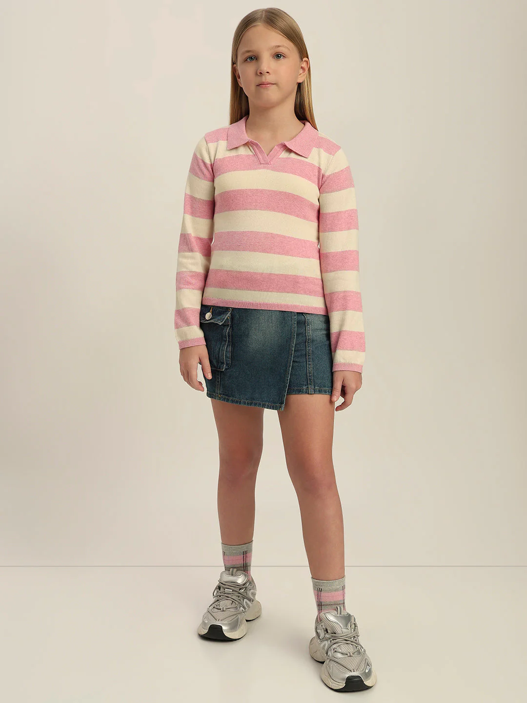 Girls Colourblocked Polo Sweater - Image 5