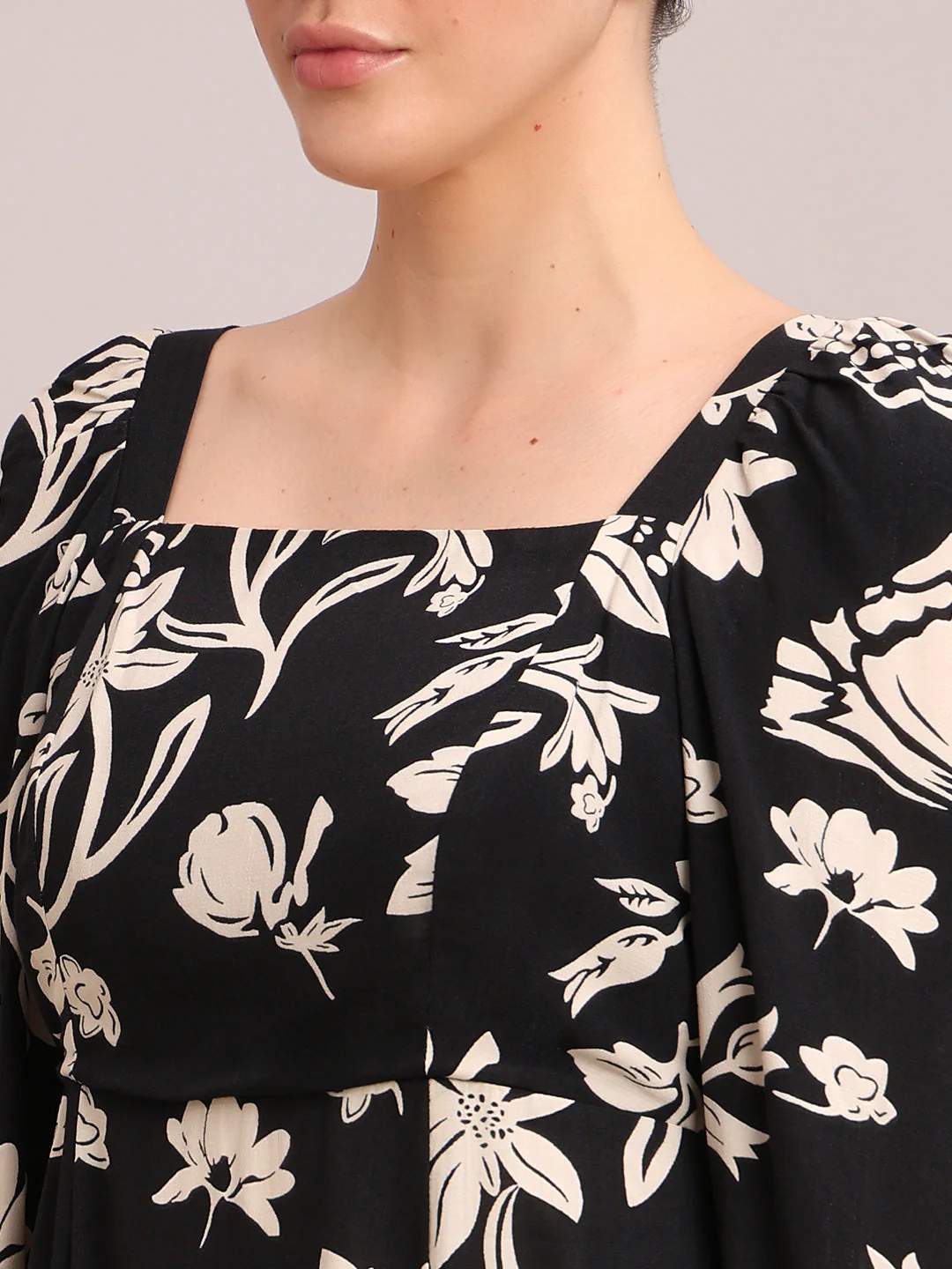 Black Printed Viscose Midi Dress - Image 6