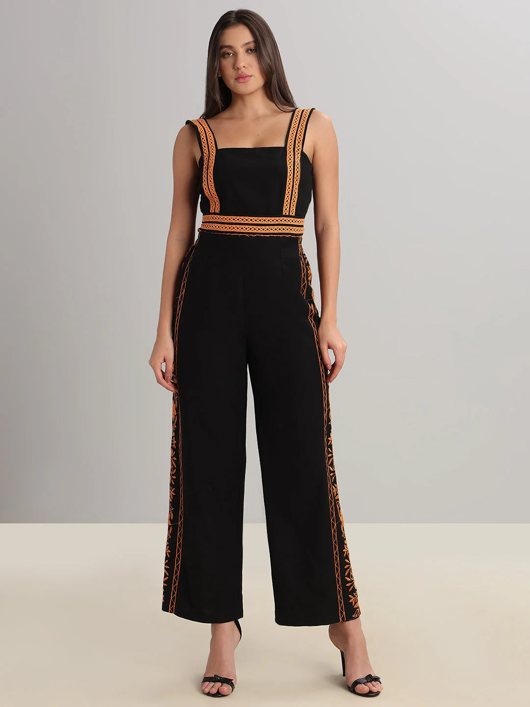 Black Contrast Embroidered Pants - Image 5