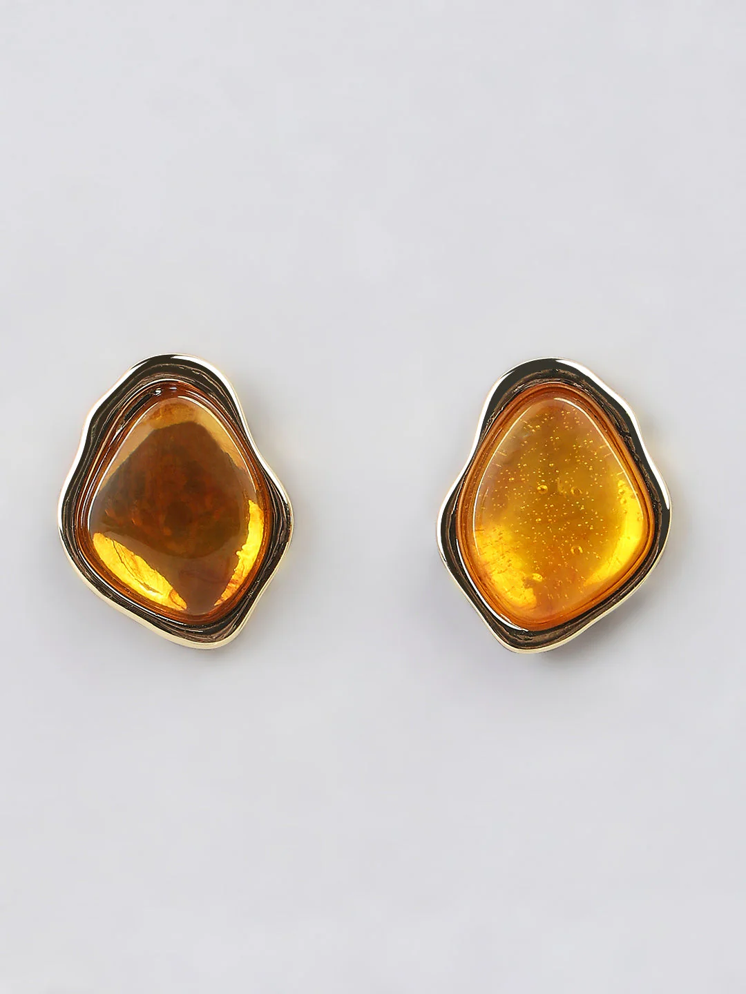 Sculpted Resin Studs - Image 2