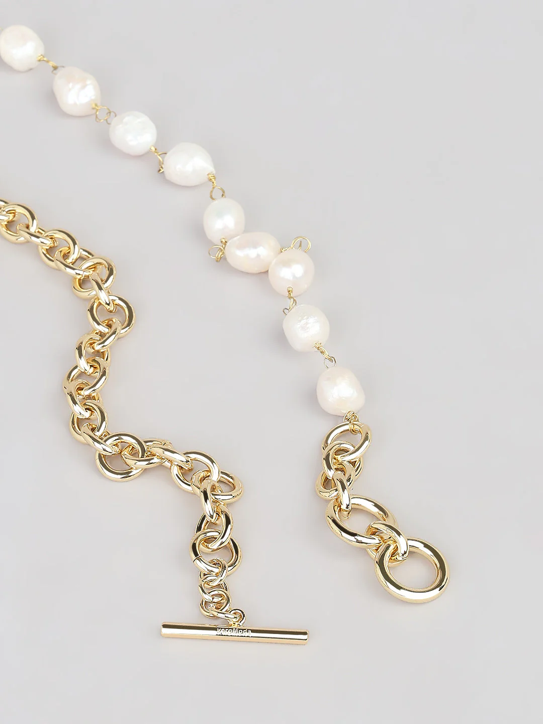 Gold-Tone Pearl & Chain Necklace - Image 3