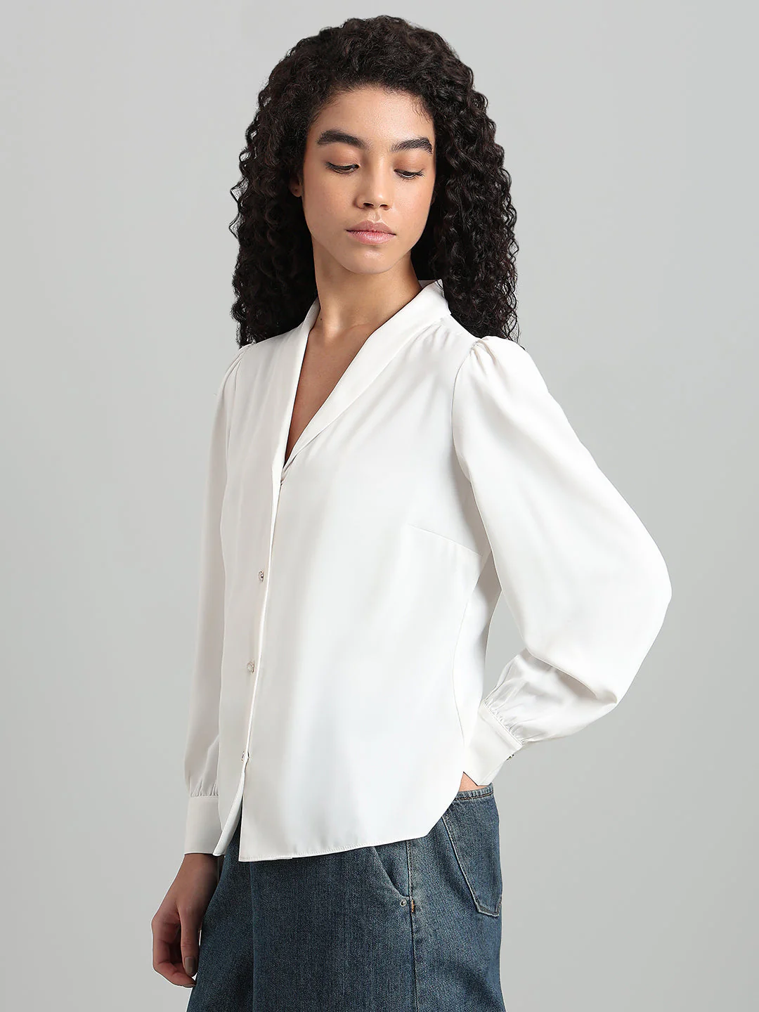 Shawl Collar Full Sleeves Top - White - Image 3
