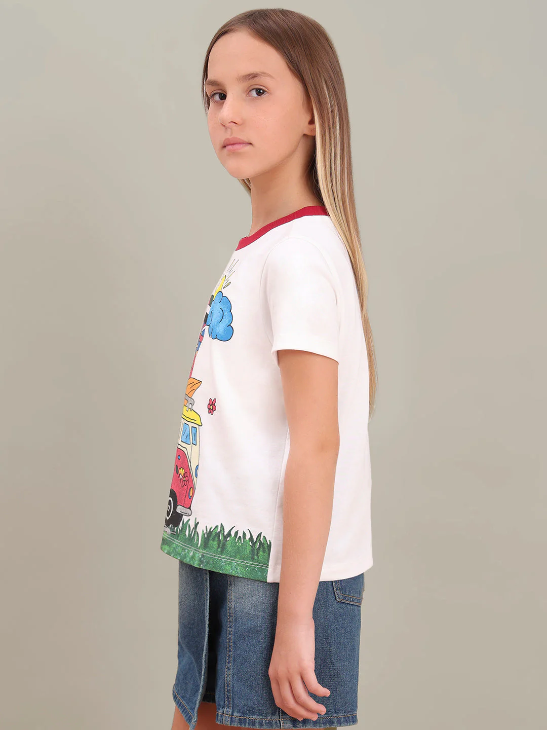GIRL White Printed T-shirt - Image 3
