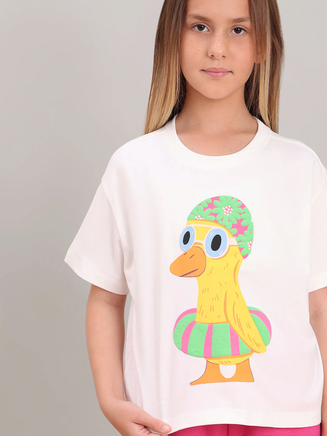 GIRL White Duck Print T-shirt - Image 6
