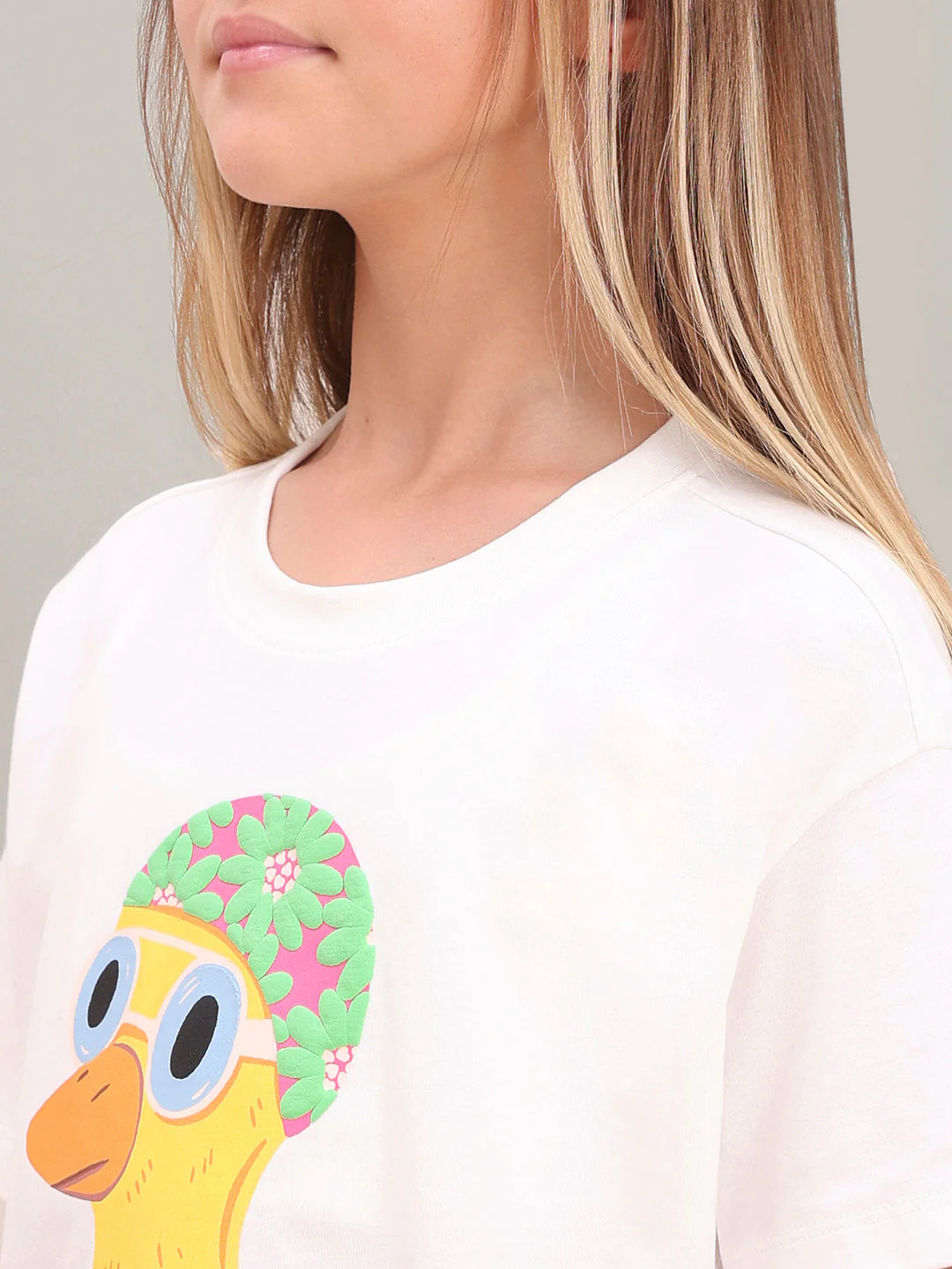 GIRL White Duck Print T-shirt - Image 8
